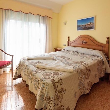 Hostal O Camouco Vera Dış mekan fotoğraf