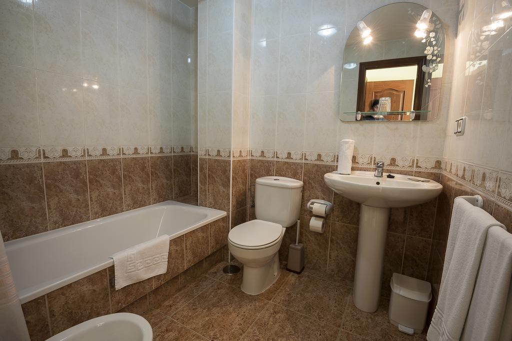 Hostal O Camouco Vera Dış mekan fotoğraf